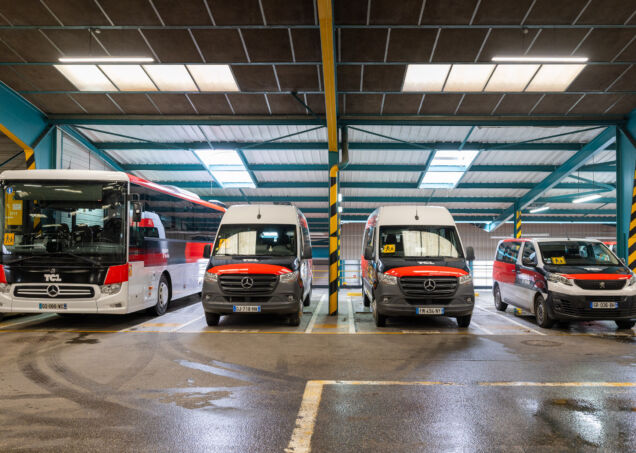 credits yanis ourabah