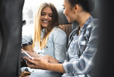 personnes dans un car